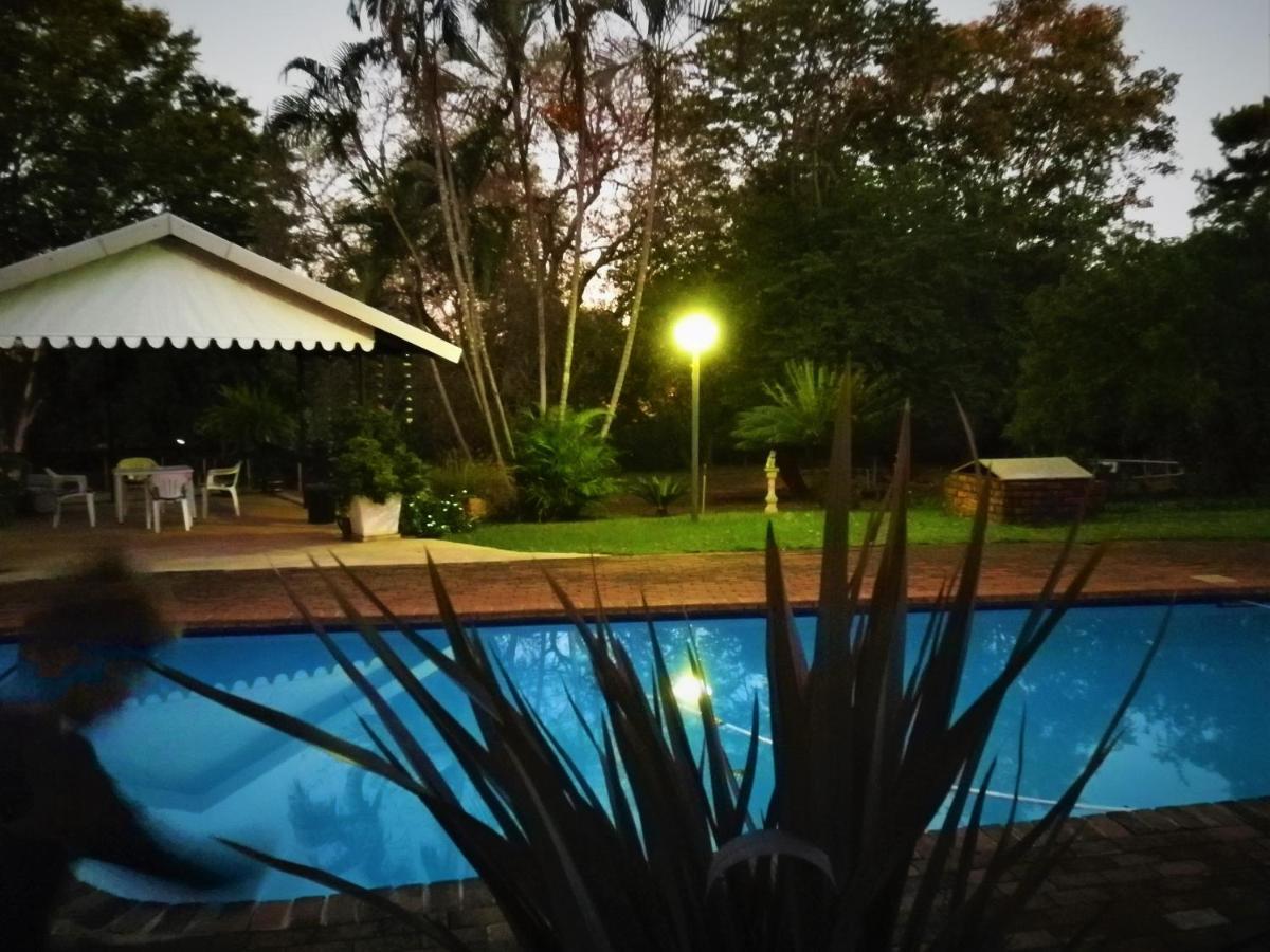 Tarentilos Tzaneen Exteriör bild